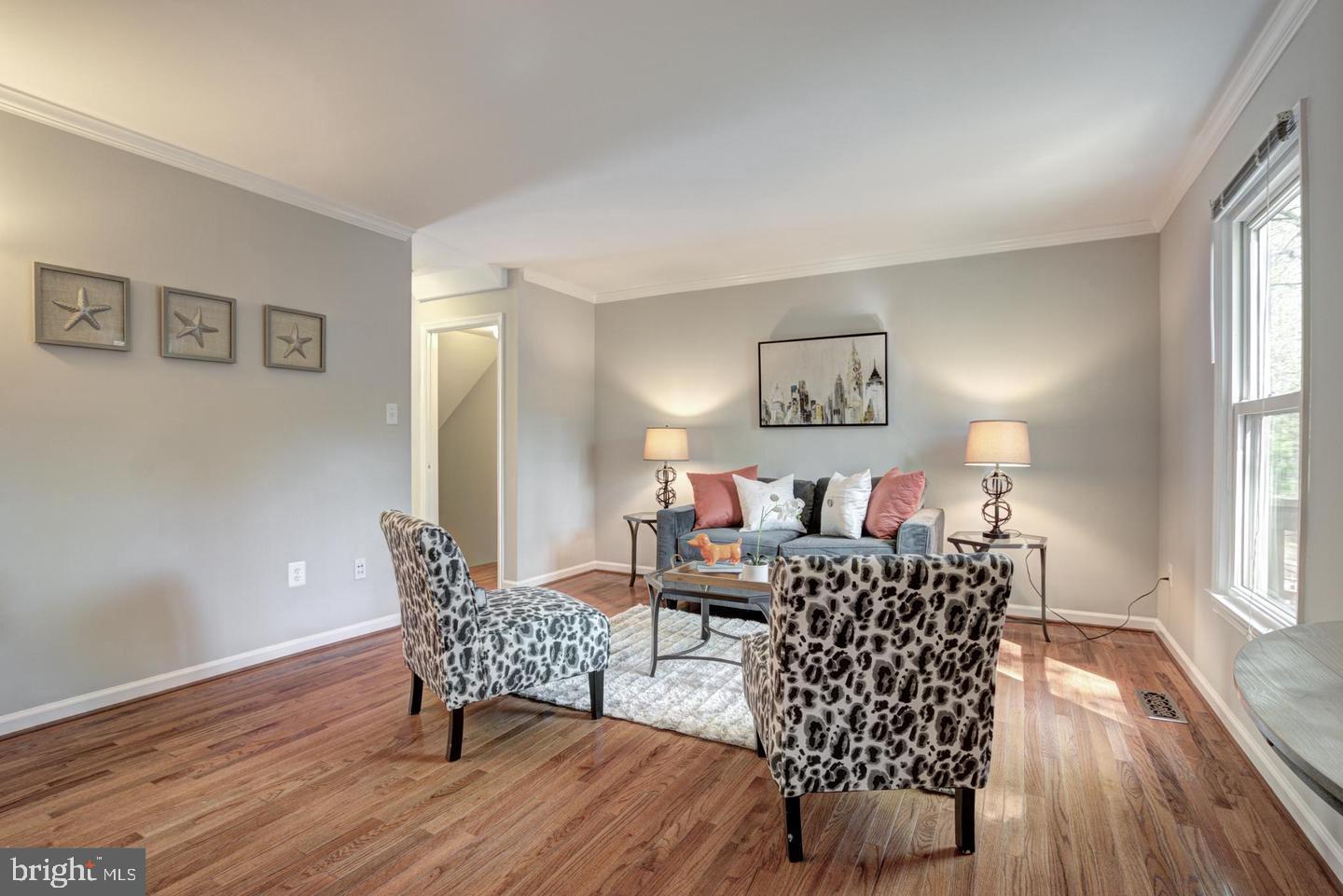 VILLA D ESTE VILLAGE - Residential Lease