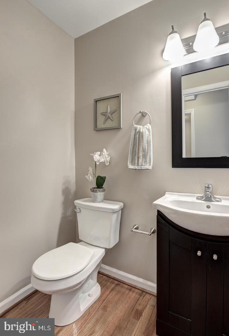 VILLA D ESTE VILLAGE - Residential Lease