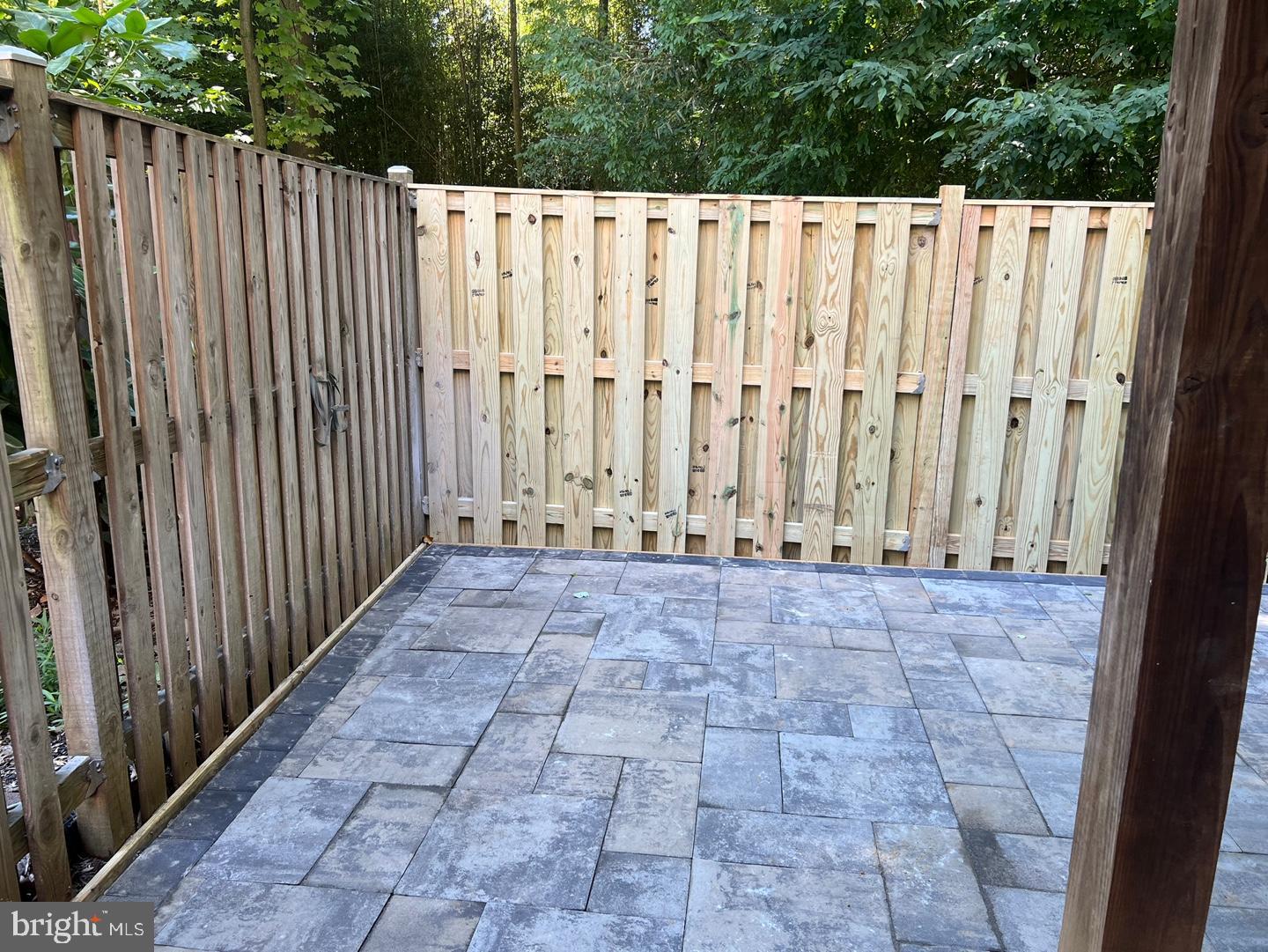 VILLA D ESTE VILLAGE - Residential Lease