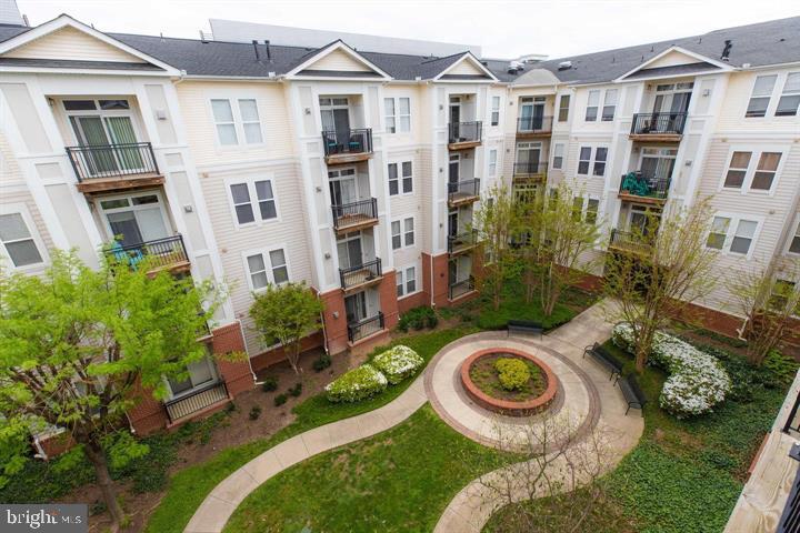 2665 PROSPERITY AVENUE 403