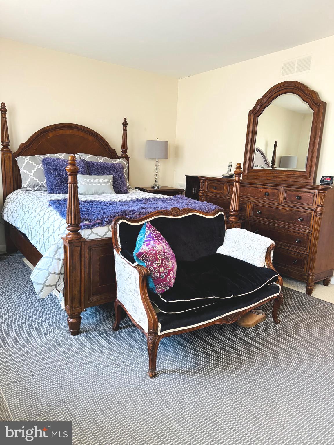 DONCASTER VILLAGE - Residential