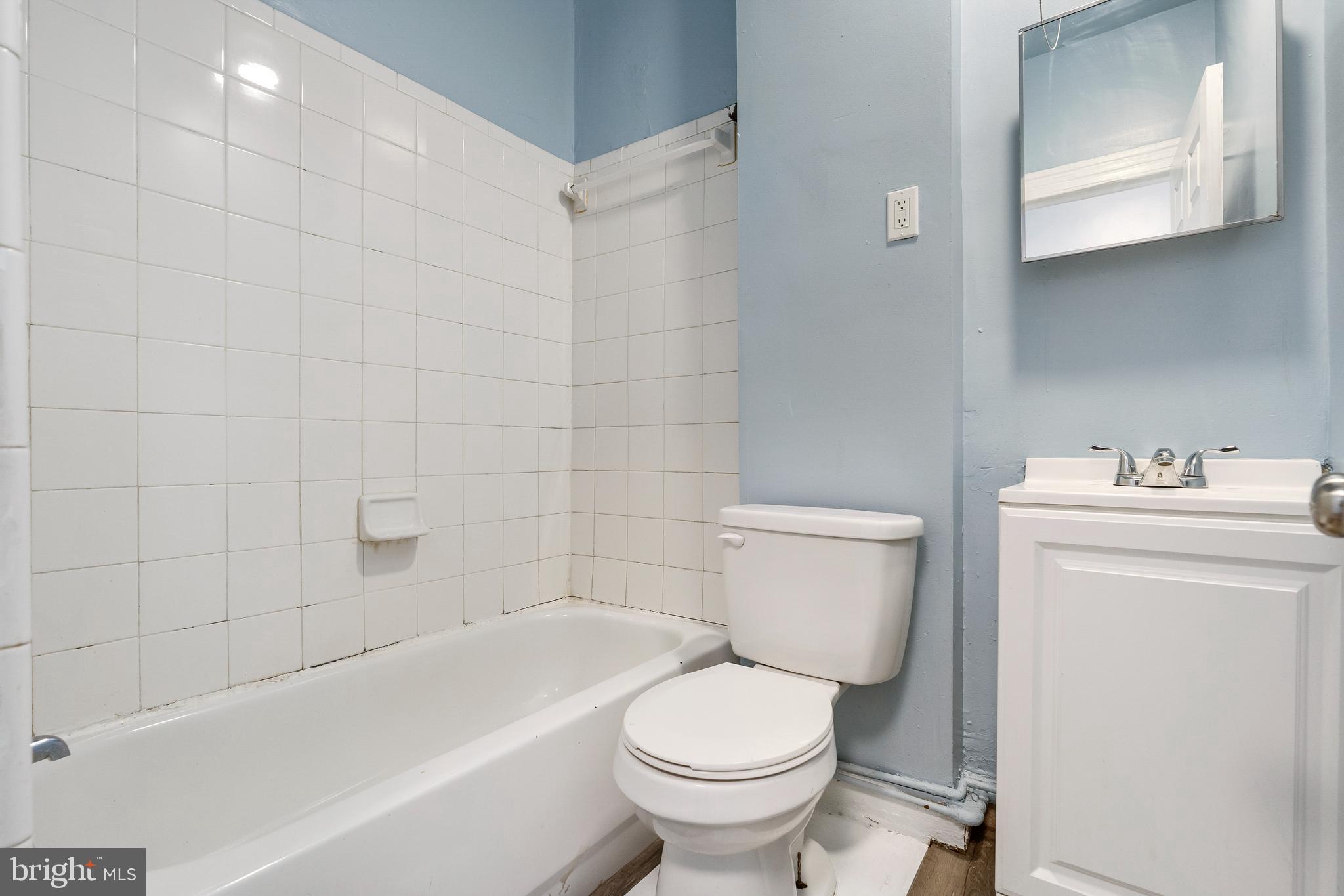 BIDDLE STREET - Residential