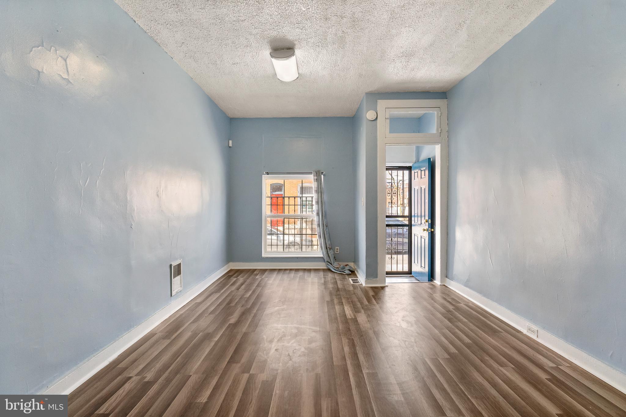 BIDDLE STREET - Residential