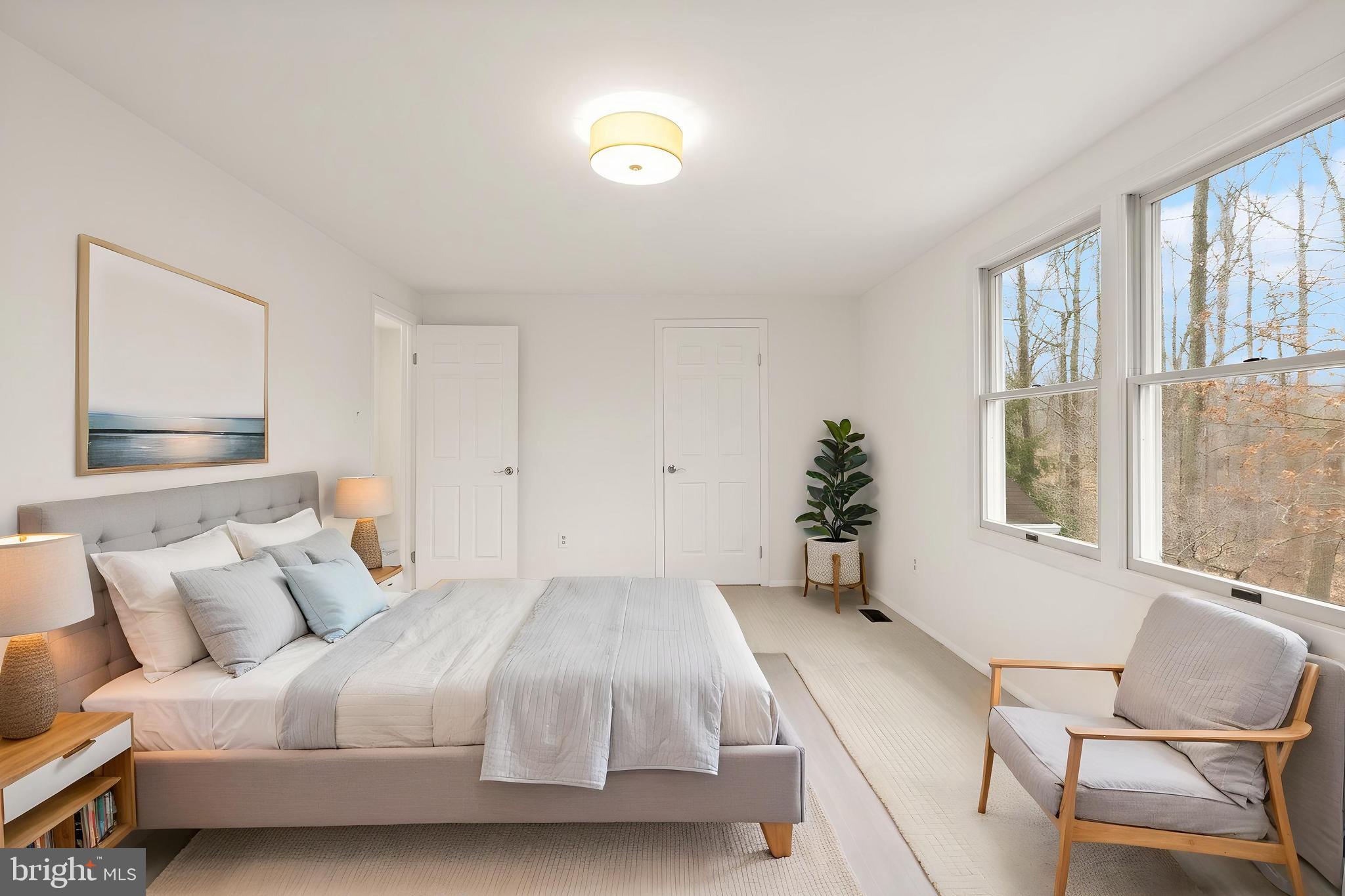 NEWINGTON FOREST - Residential