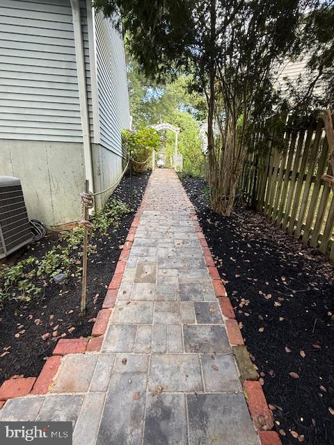 NEWINGTON FOREST - Residential