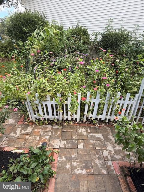 NEWINGTON FOREST - Residential