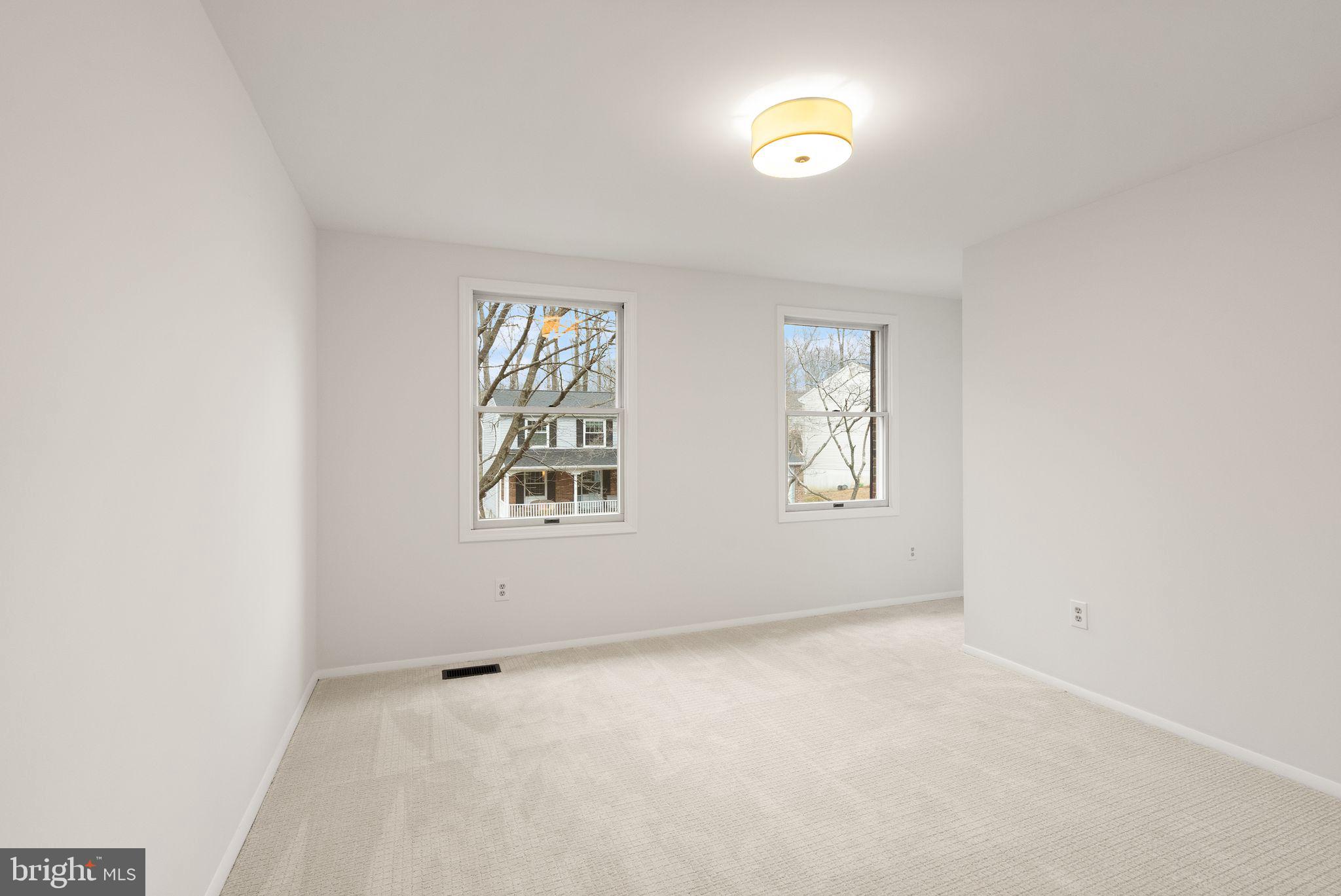 NEWINGTON FOREST - Residential