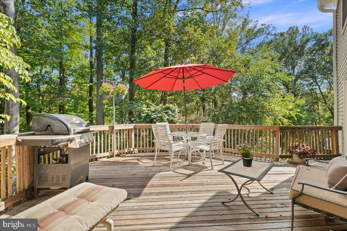 NEWINGTON FOREST - Residential