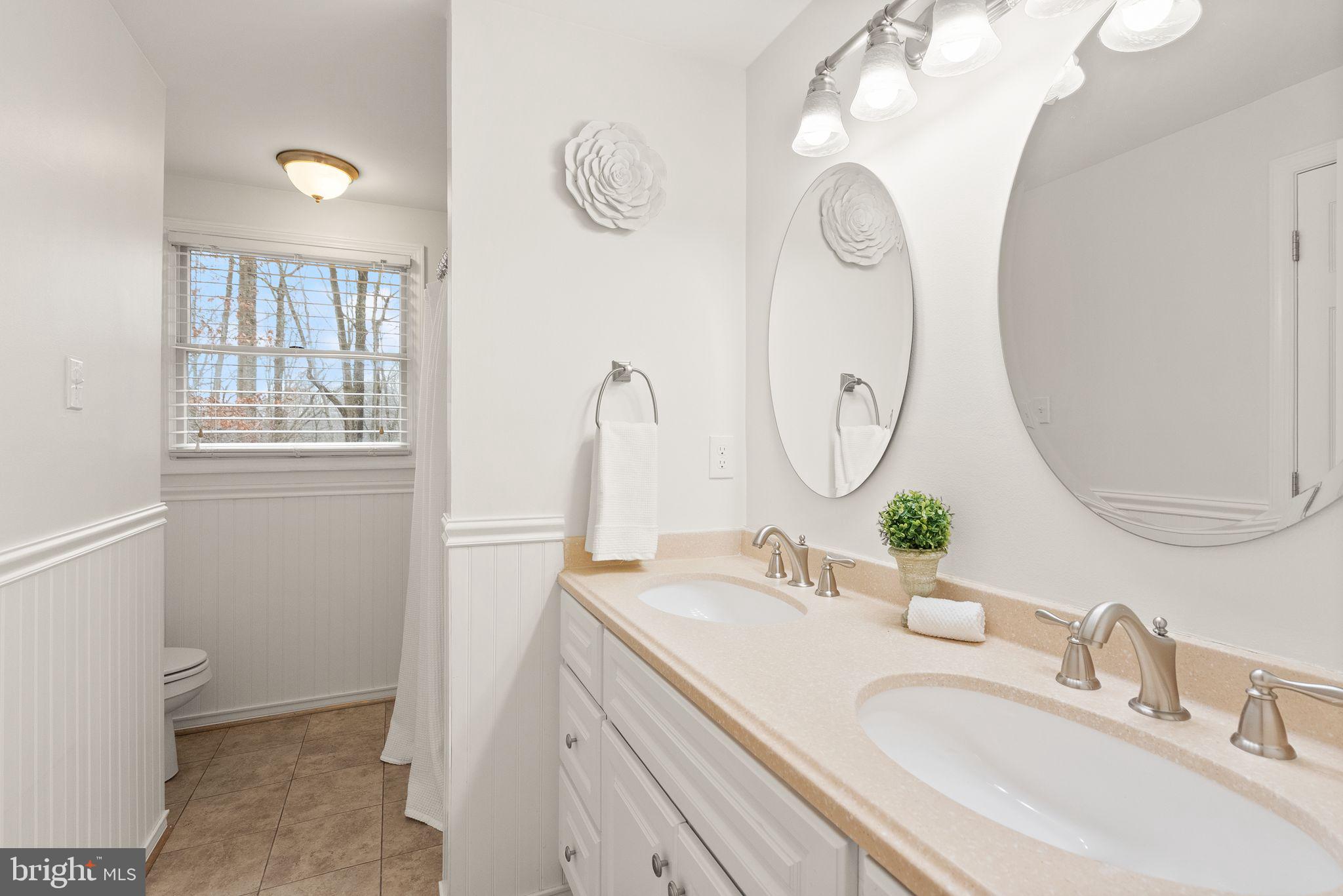 NEWINGTON FOREST - Residential