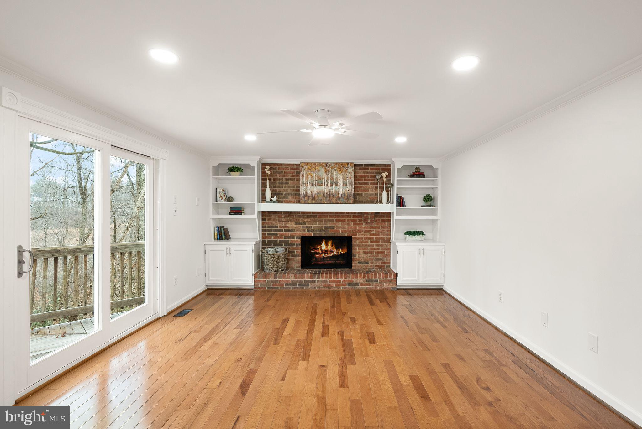 NEWINGTON FOREST - Residential