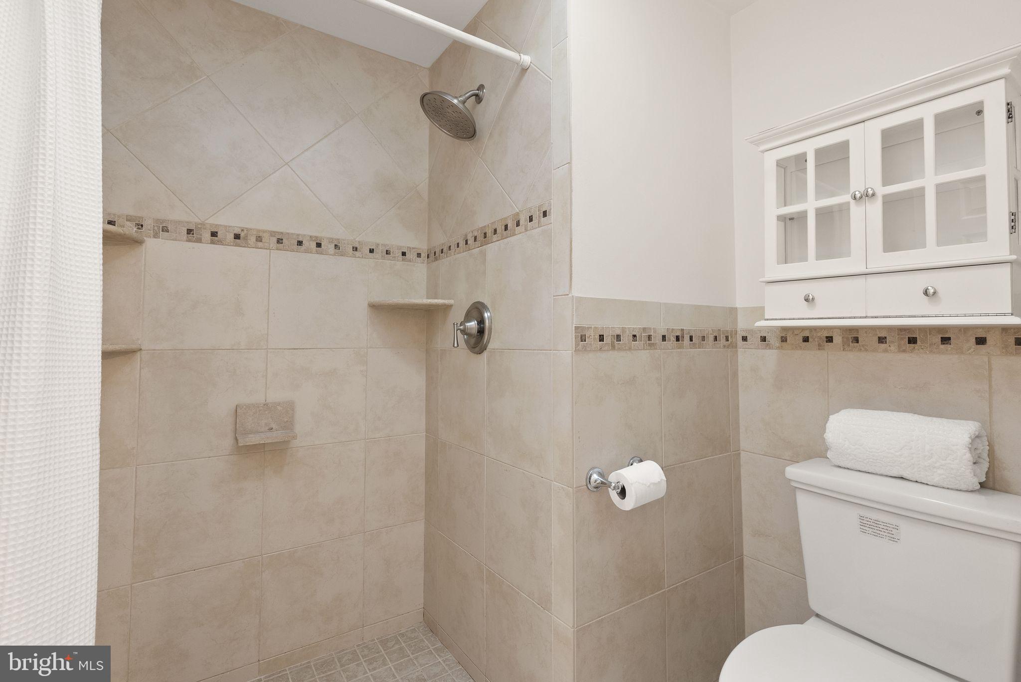 NEWINGTON FOREST - Residential