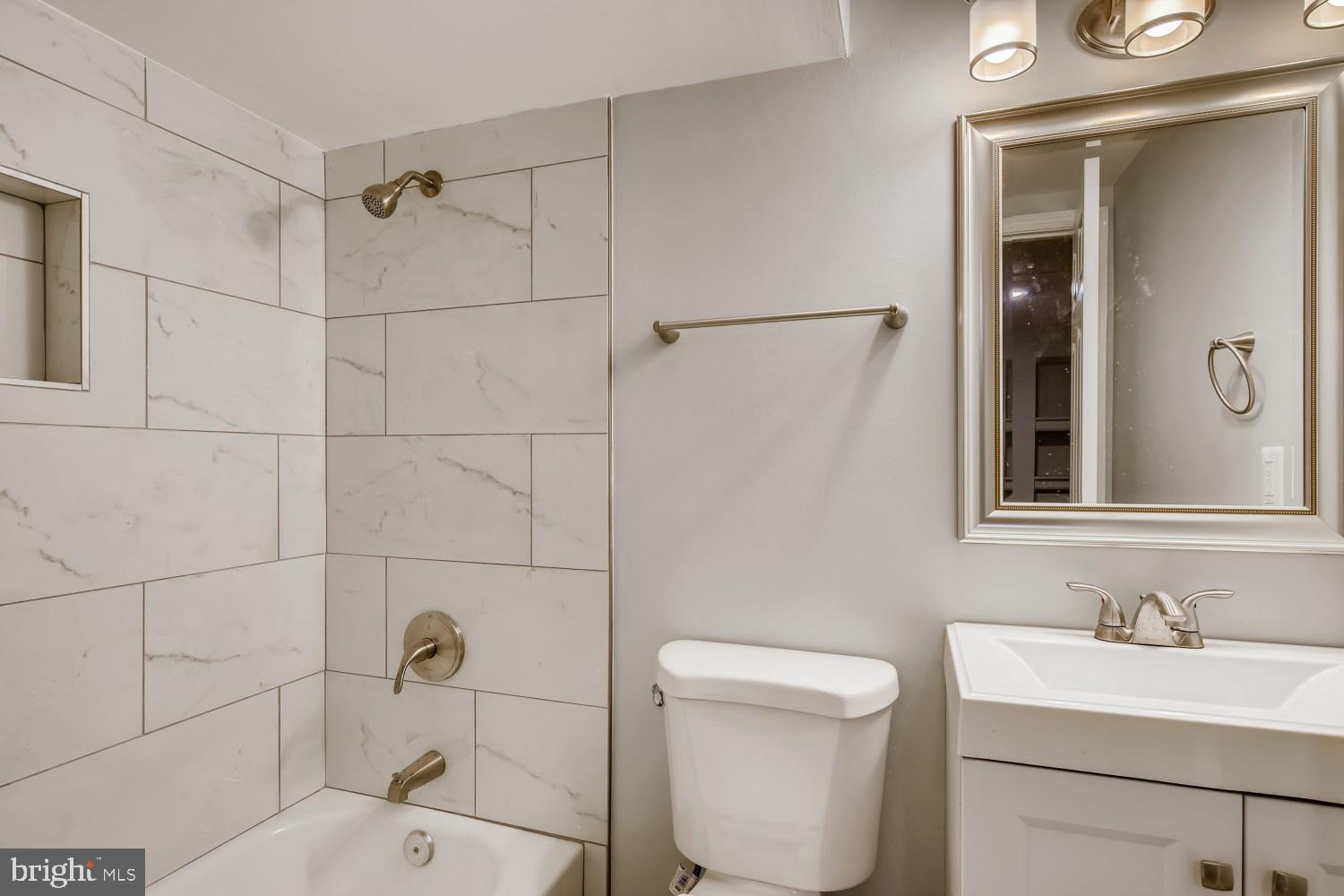 CHESTERFIELD - Residential