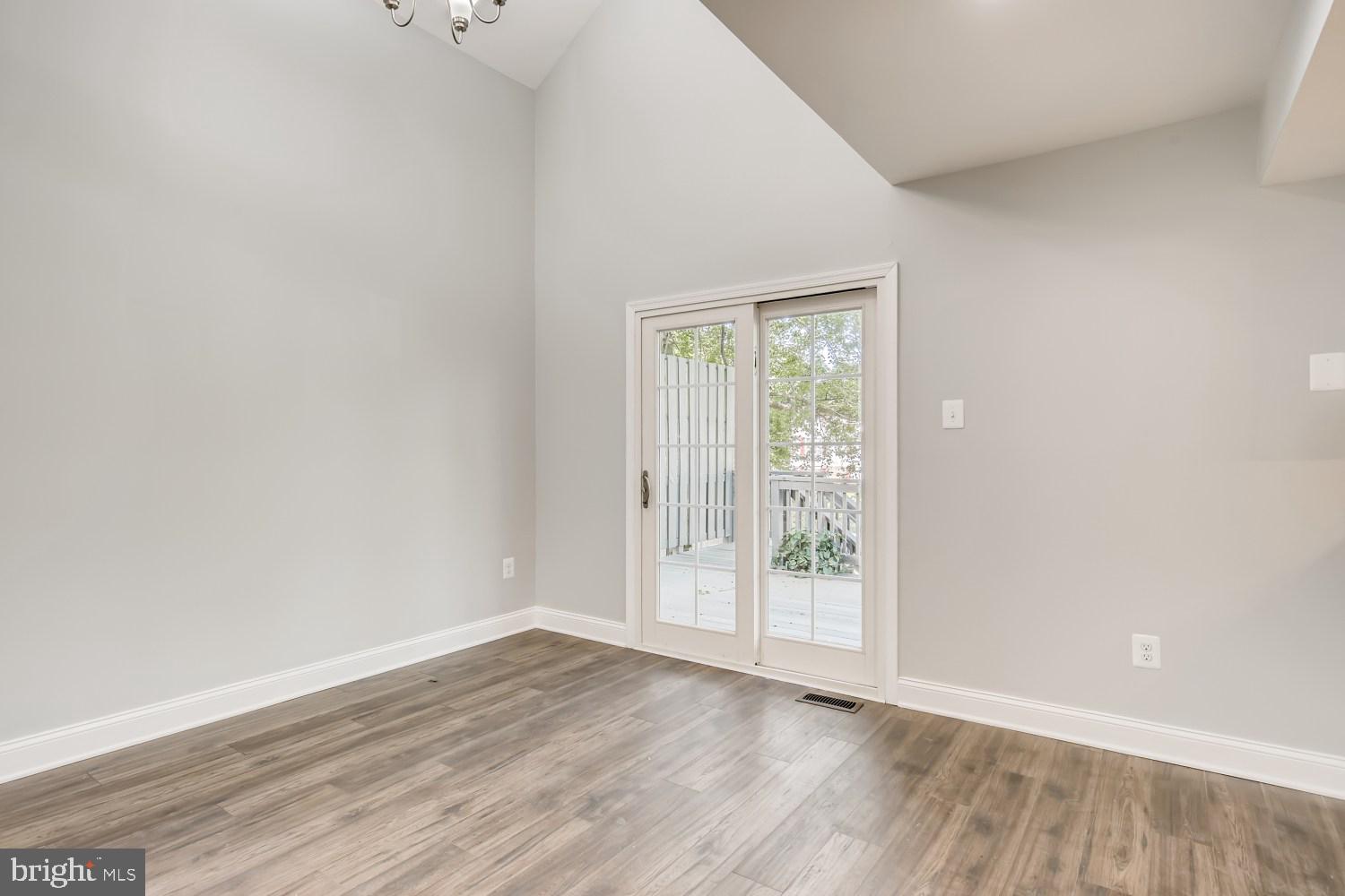 CHESTERFIELD - Residential