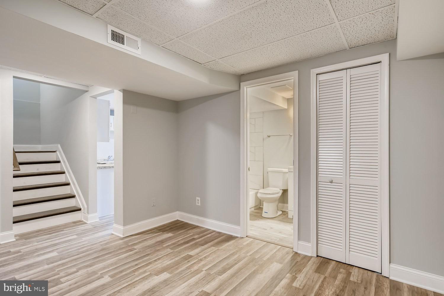 CHESTERFIELD - Residential