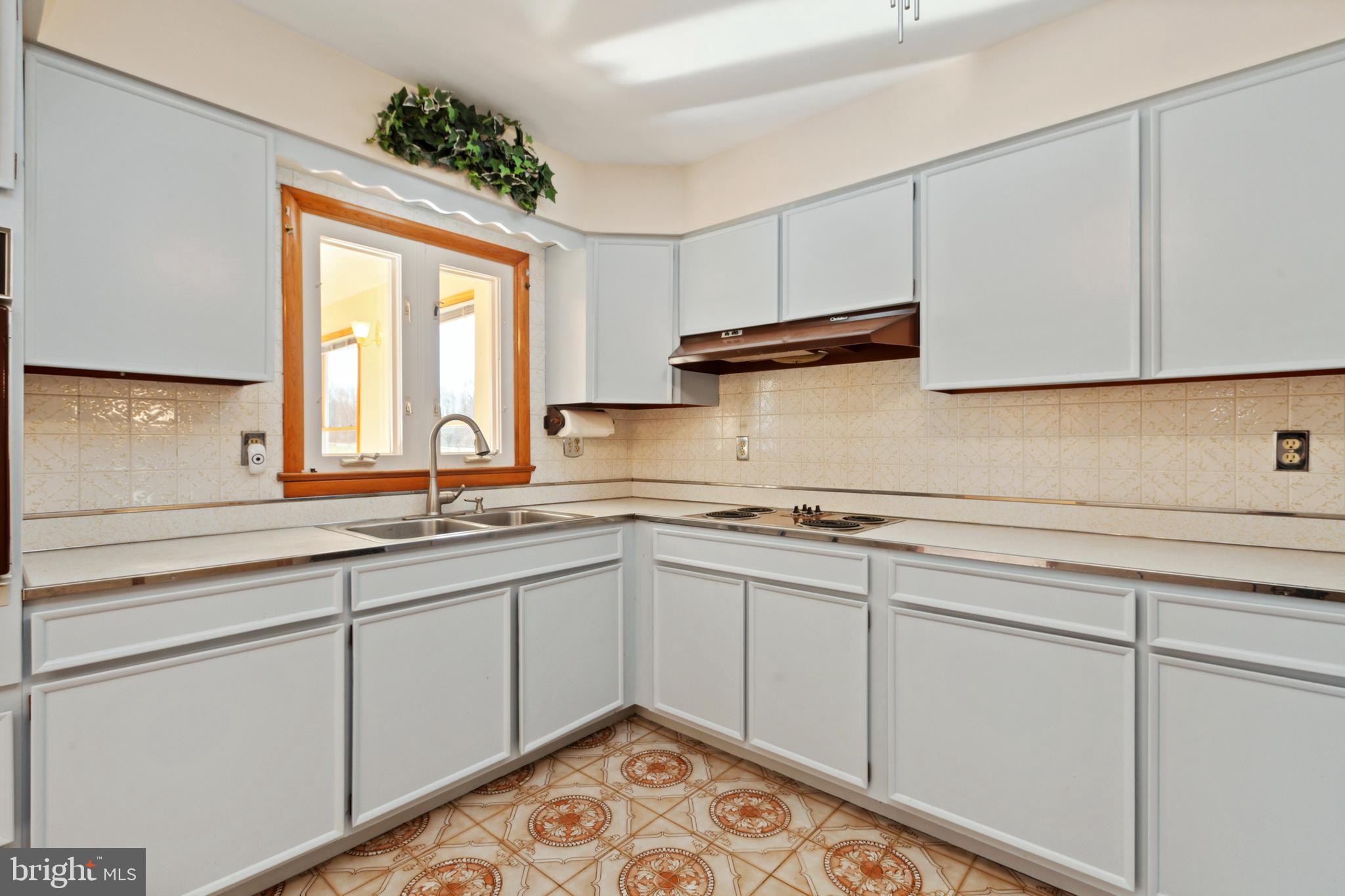 GREEN HILLS - Residential