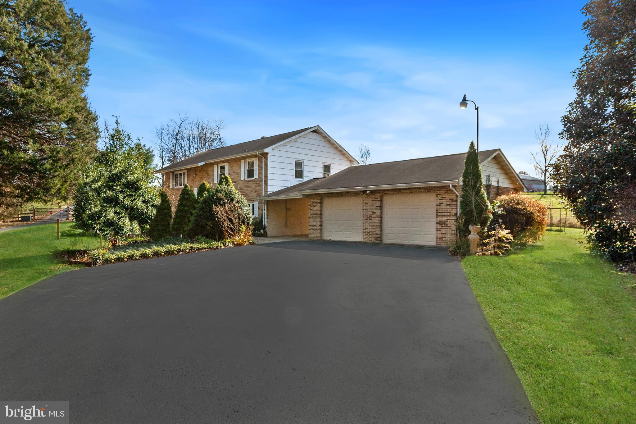 GREEN HILLS - Residential