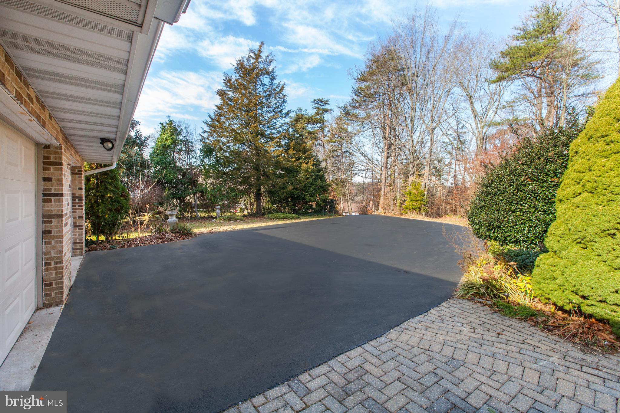 GREEN HILLS - Residential