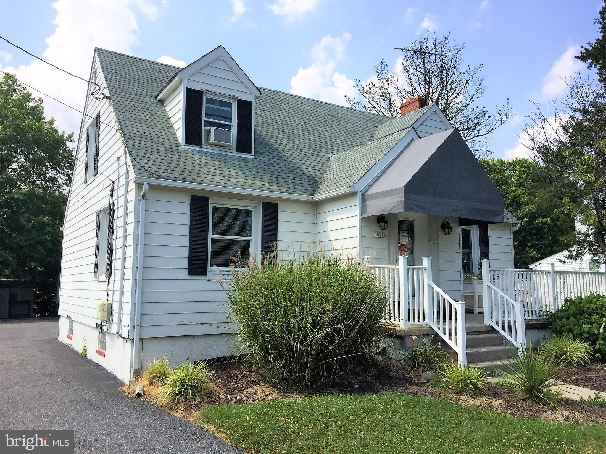 PERRY HALL - Residential Lease