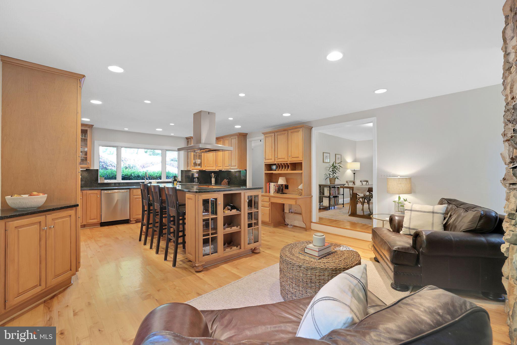 LONG GREEN VALLEY - Residential