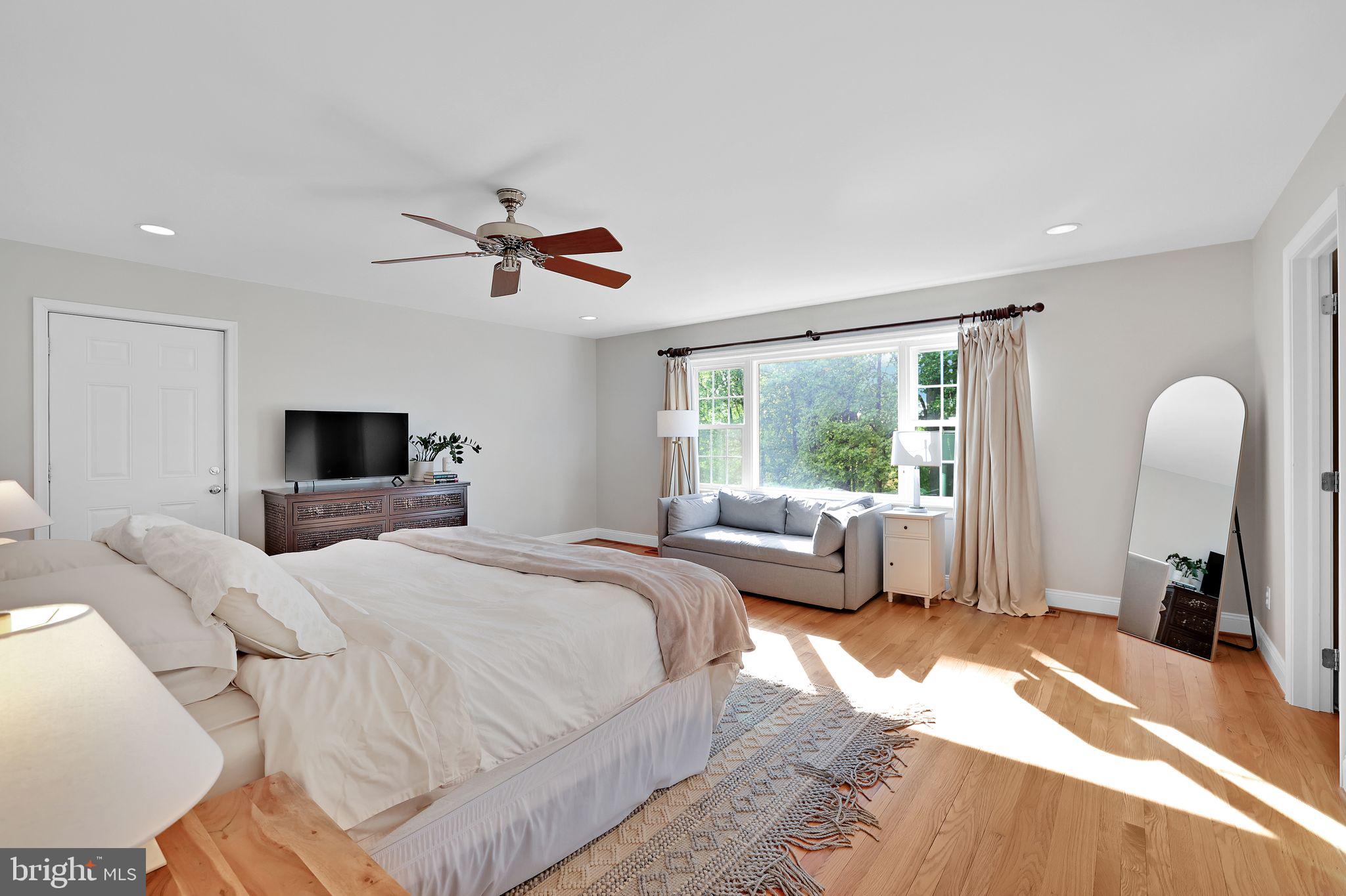 LONG GREEN VALLEY - Residential