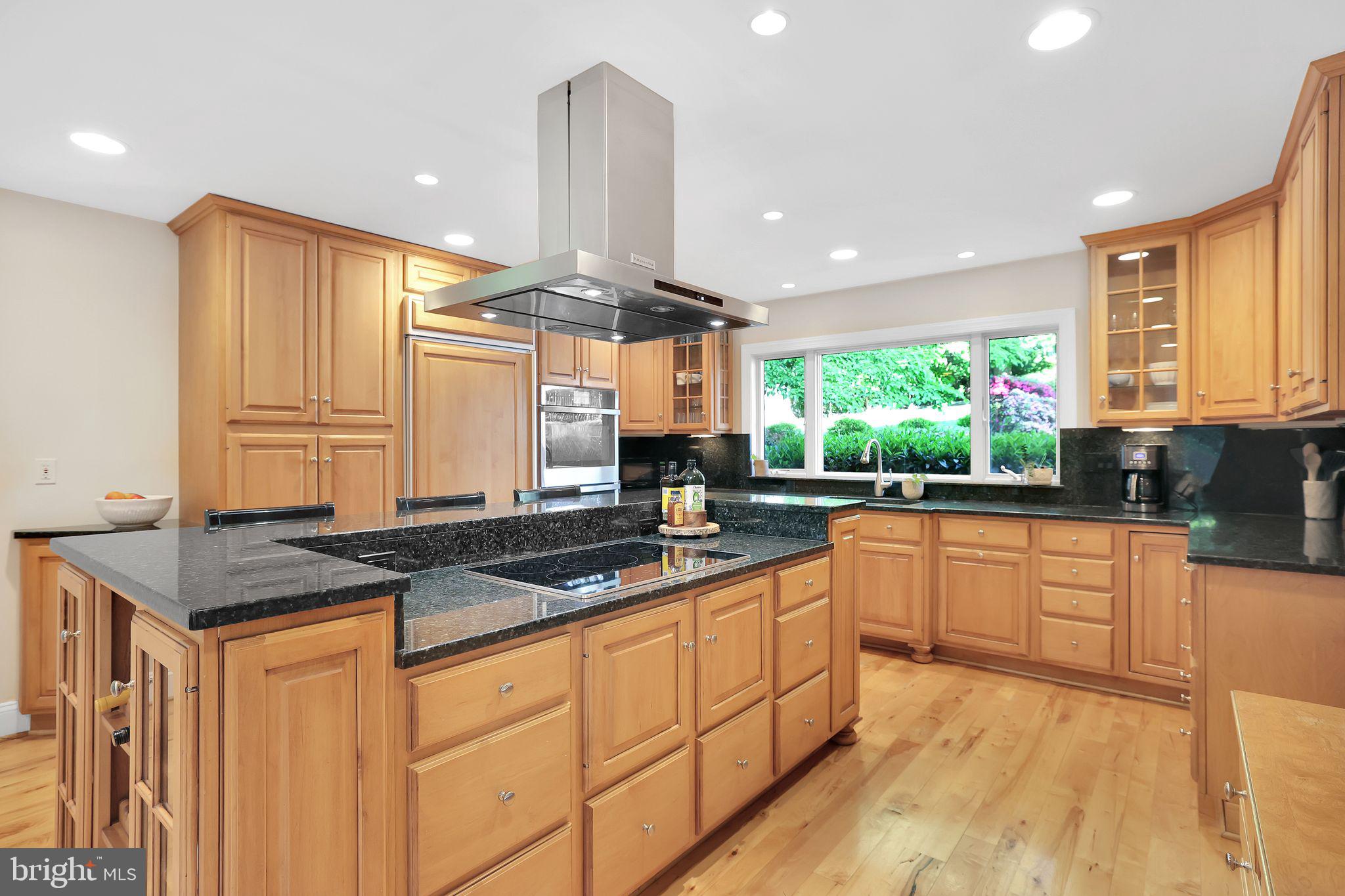 LONG GREEN VALLEY - Residential