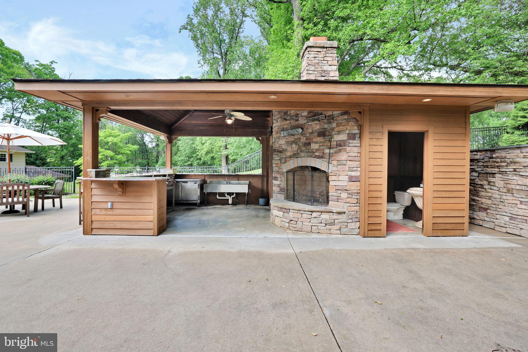 LONG GREEN VALLEY - Residential