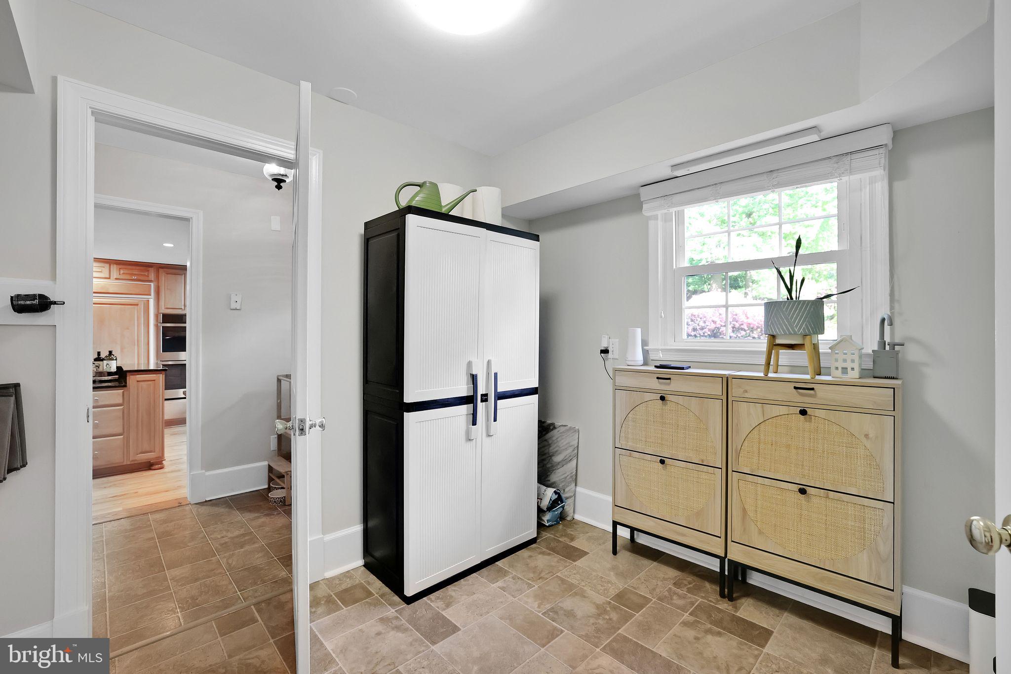 LONG GREEN VALLEY - Residential