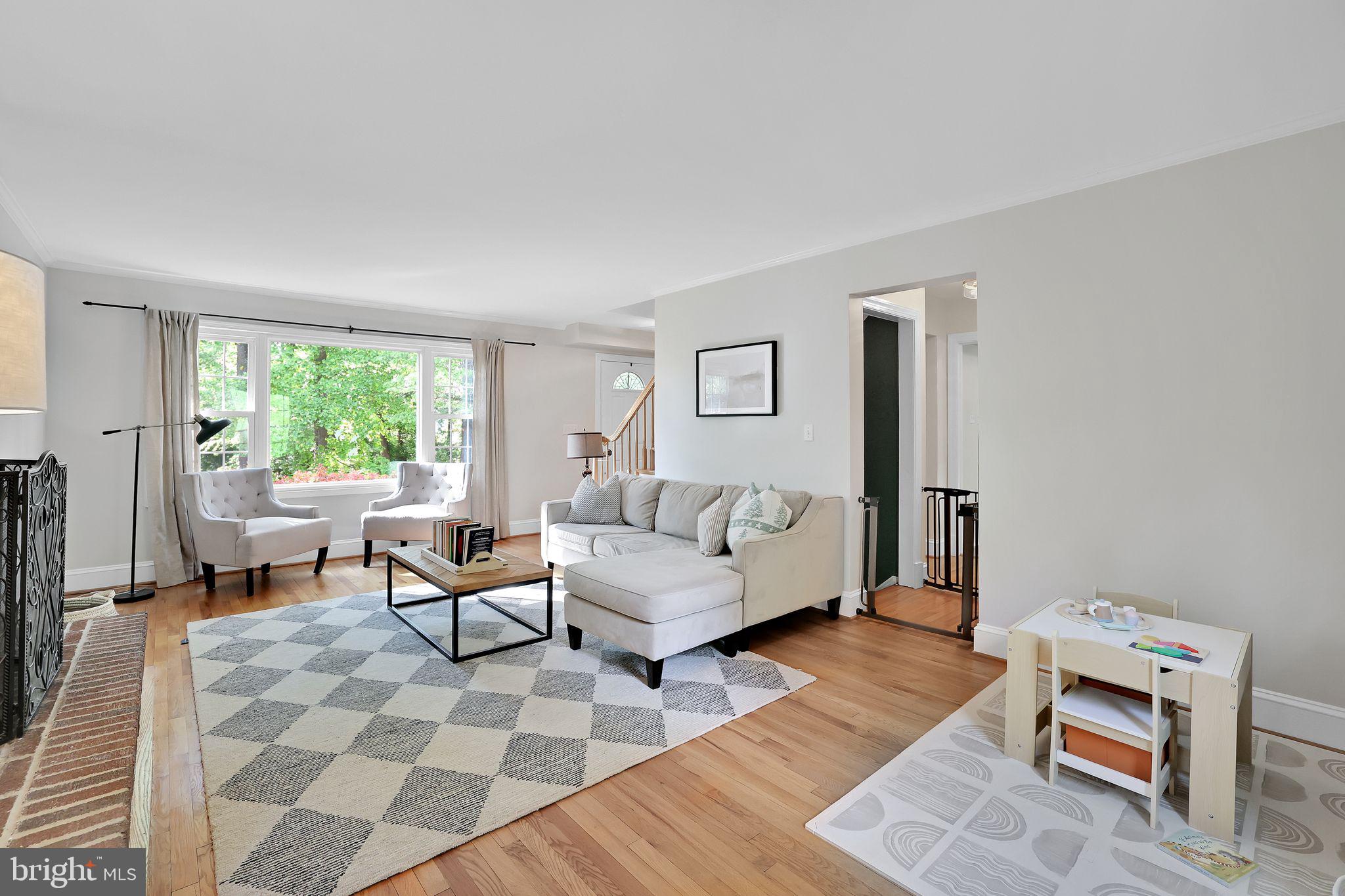 LONG GREEN VALLEY - Residential