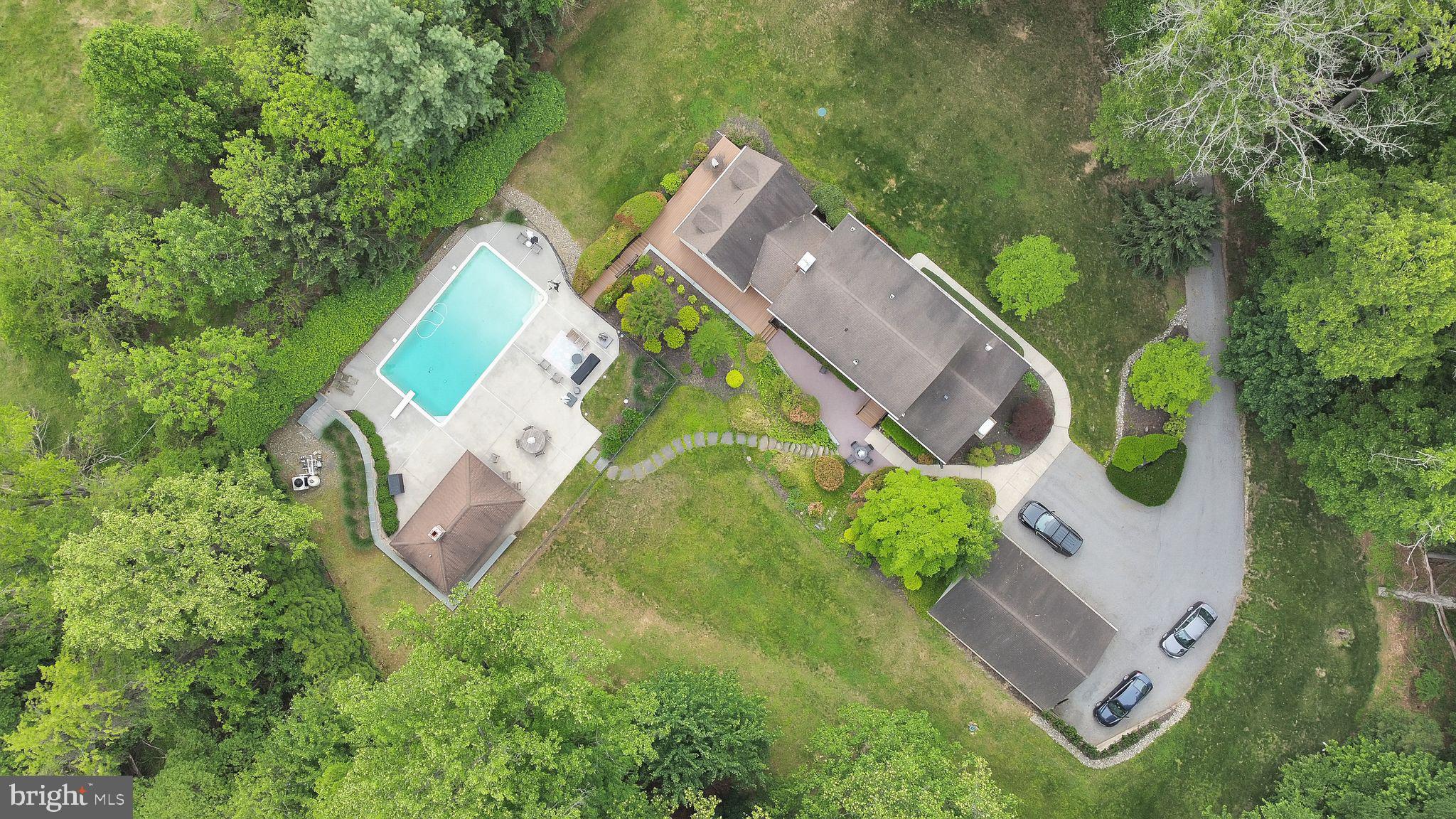 LONG GREEN VALLEY - Residential