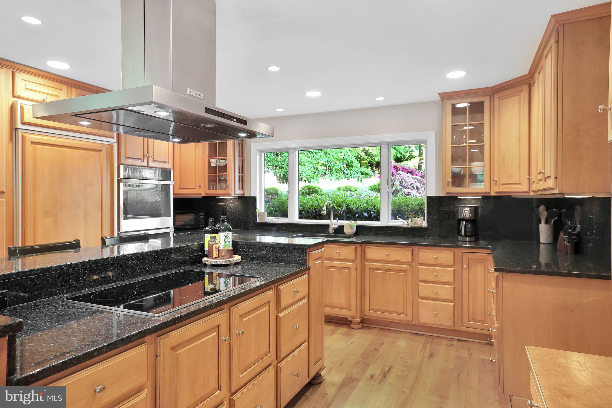 LONG GREEN VALLEY - Residential