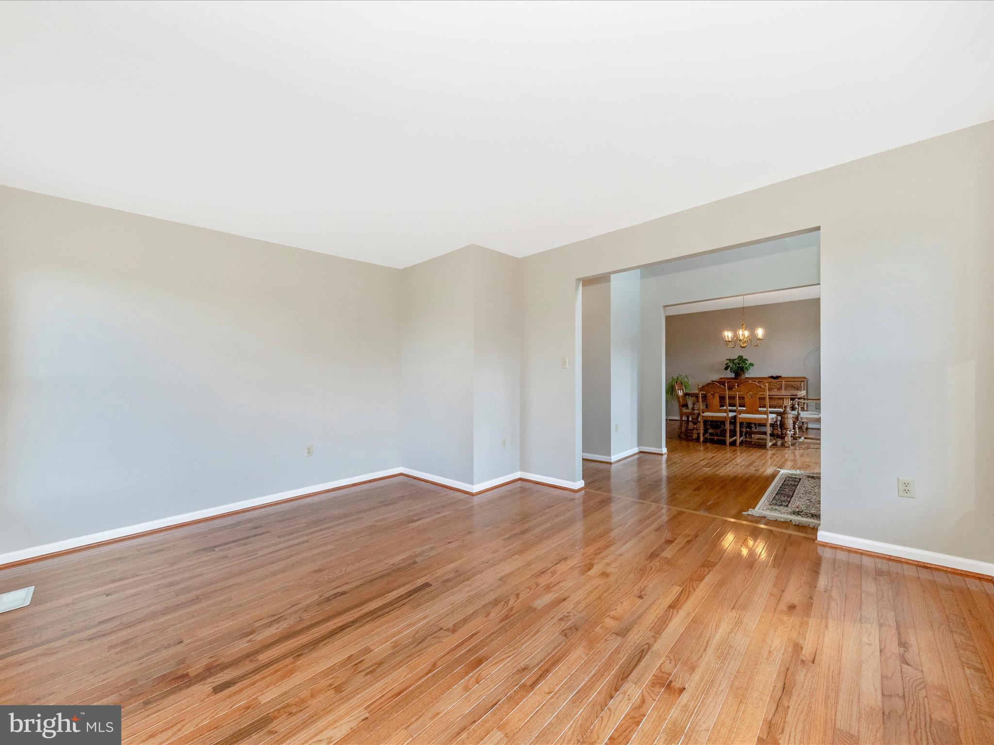 MYERSVILLE - Residential