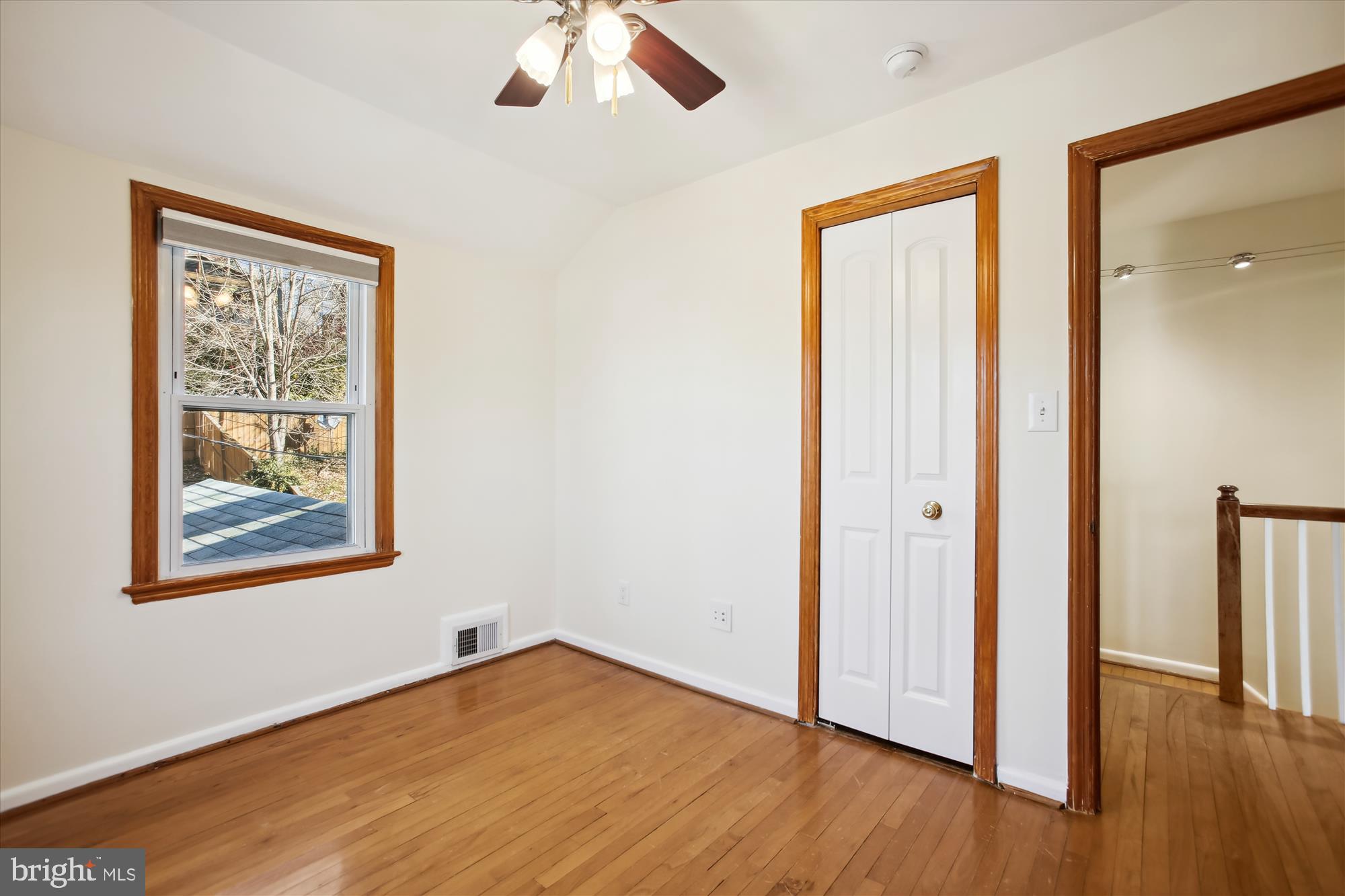 JEFFERSON MANOR - Residential Lease