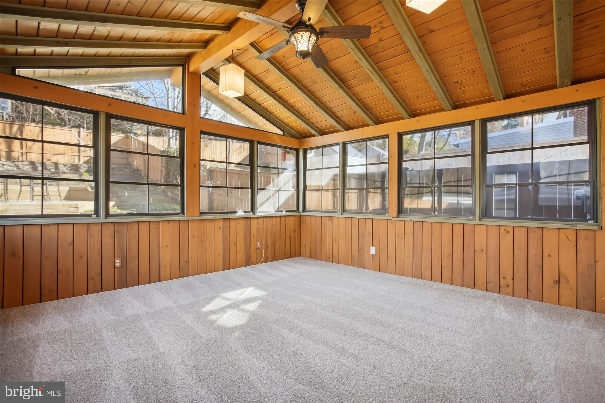 JEFFERSON MANOR - Residential Lease