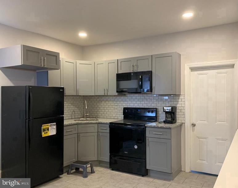 FRANKFORD - Residential Income