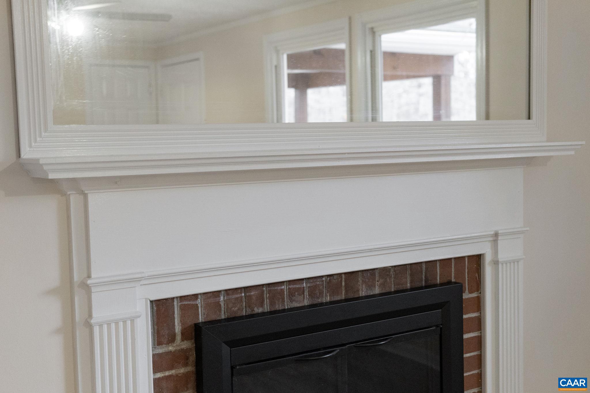 LAKE MONTICELLO - Residential