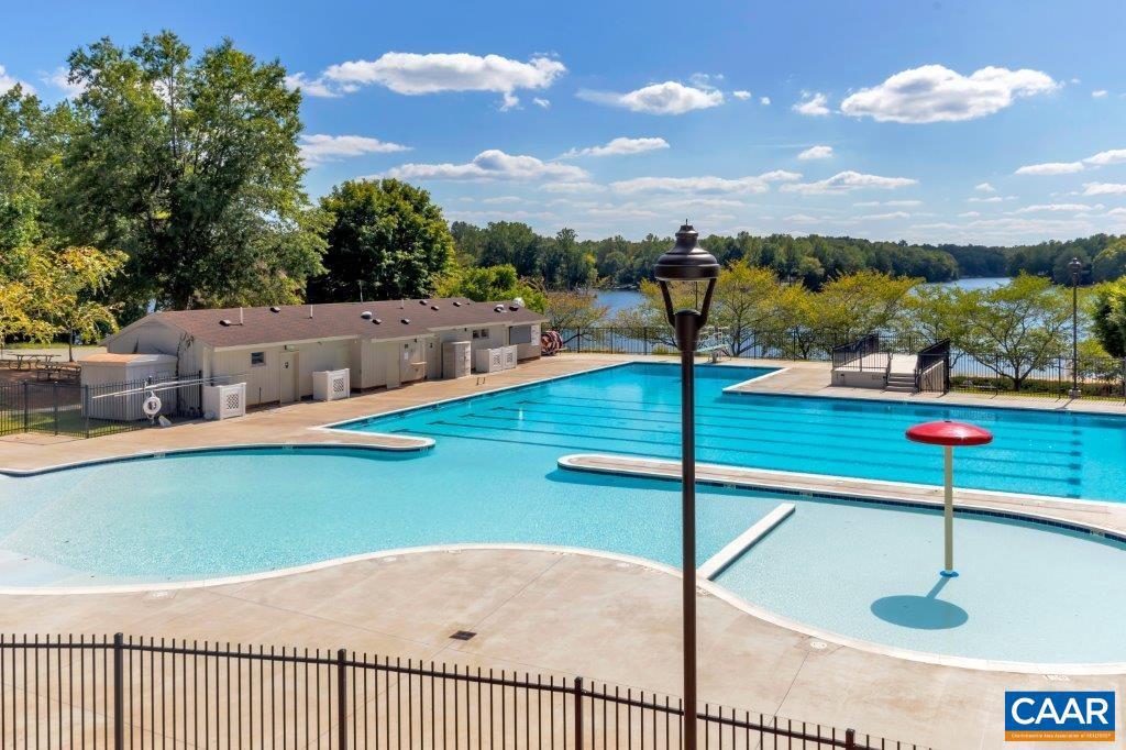 LAKE MONTICELLO - Residential