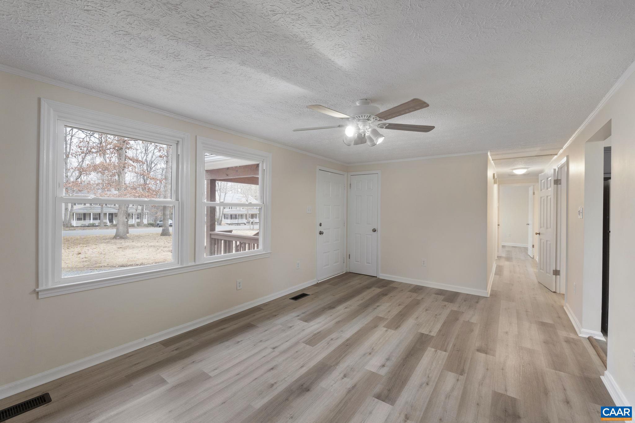 LAKE MONTICELLO - Residential