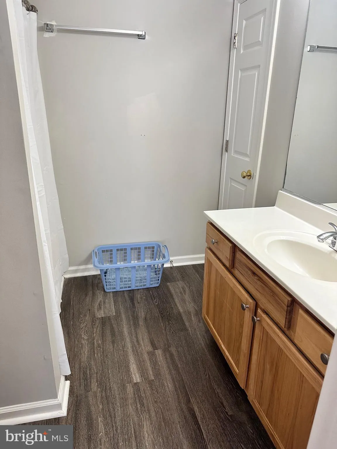 Winchester, Virginia 22602, United States, 3 Bedrooms Bedrooms, ,3 BathroomsBathrooms,Residential,Active,190834