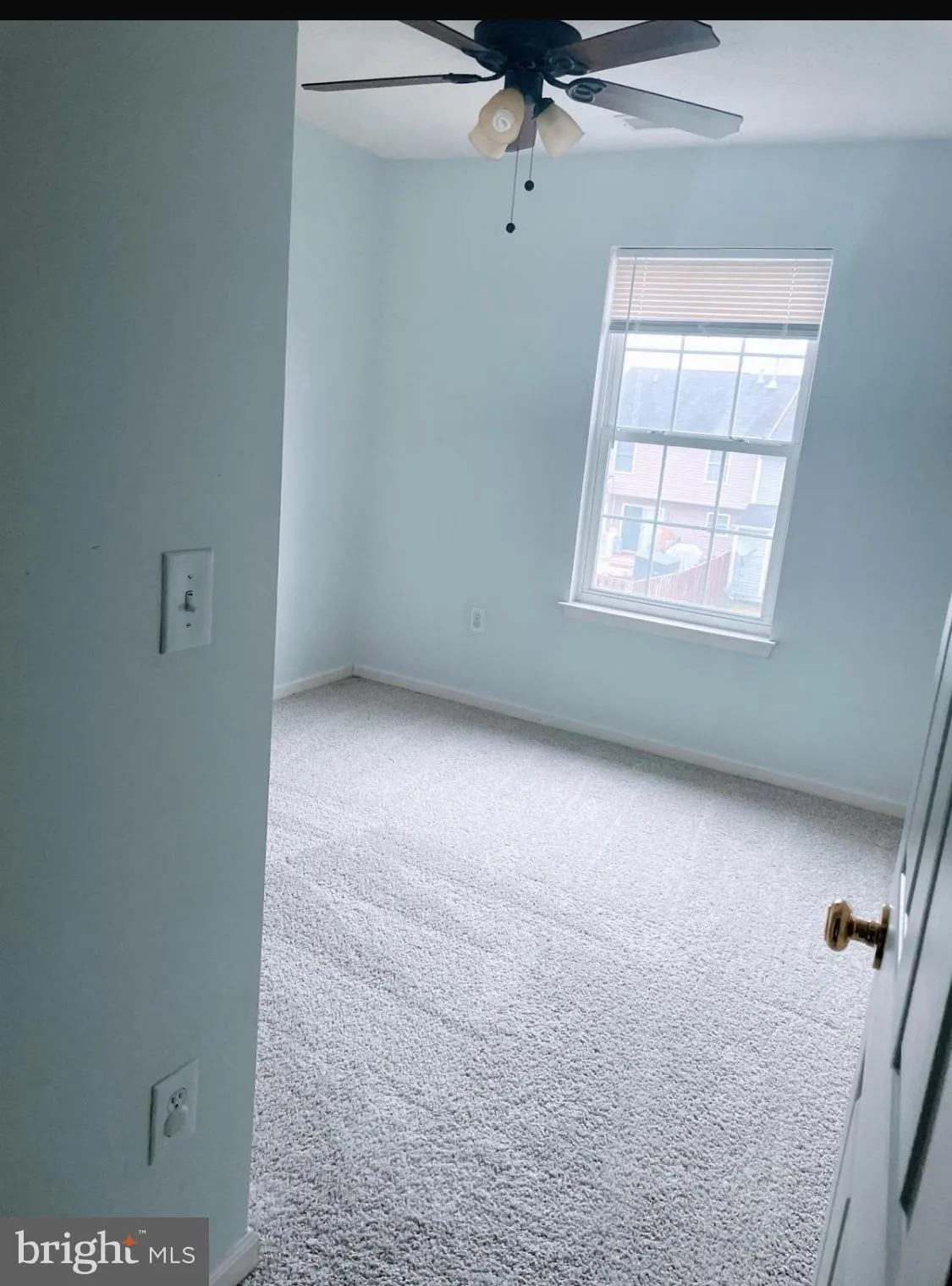 Winchester, Virginia 22602, United States, 3 Bedrooms Bedrooms, ,3 BathroomsBathrooms,Residential,Active,190834