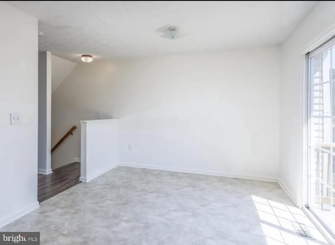 Winchester, Virginia 22602, United States, 3 Bedrooms Bedrooms, ,3 BathroomsBathrooms,Residential,Active,190834