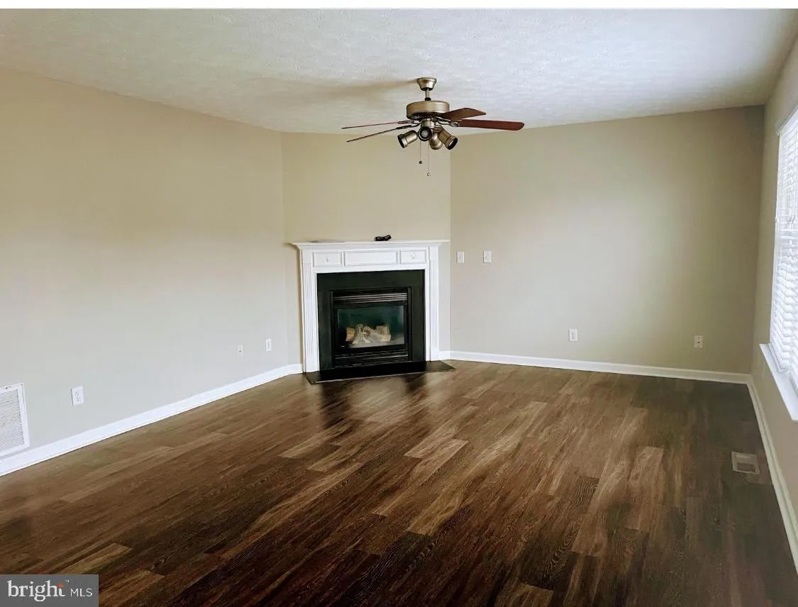 Winchester, Virginia 22602, United States, 3 Bedrooms Bedrooms, ,3 BathroomsBathrooms,Residential,Active,190834