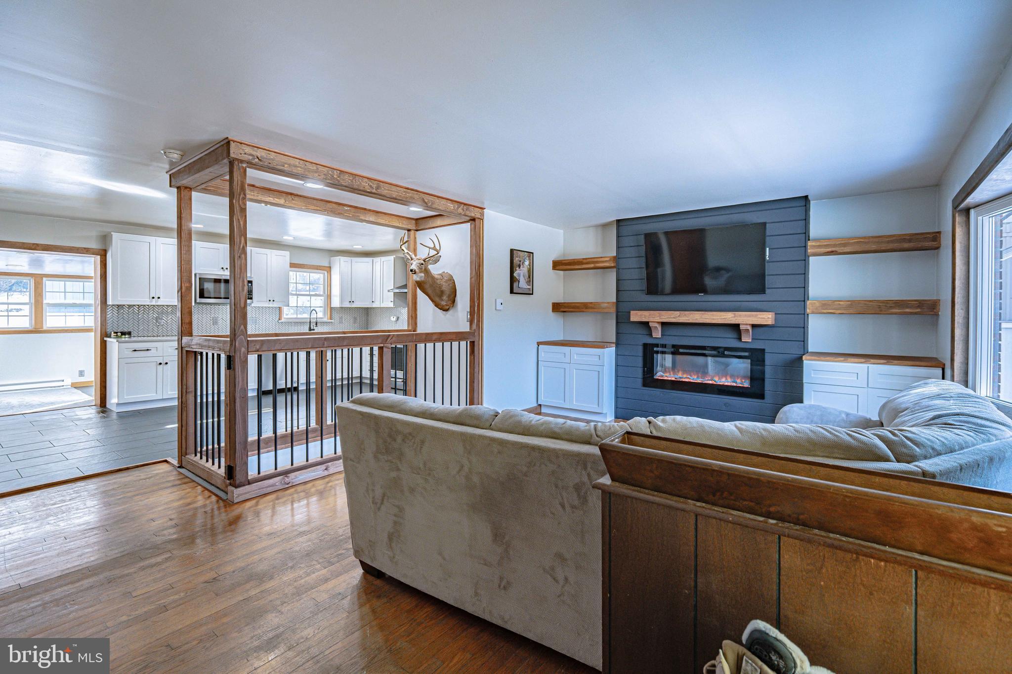 HAUTO VALLEY ESTATES - Residential