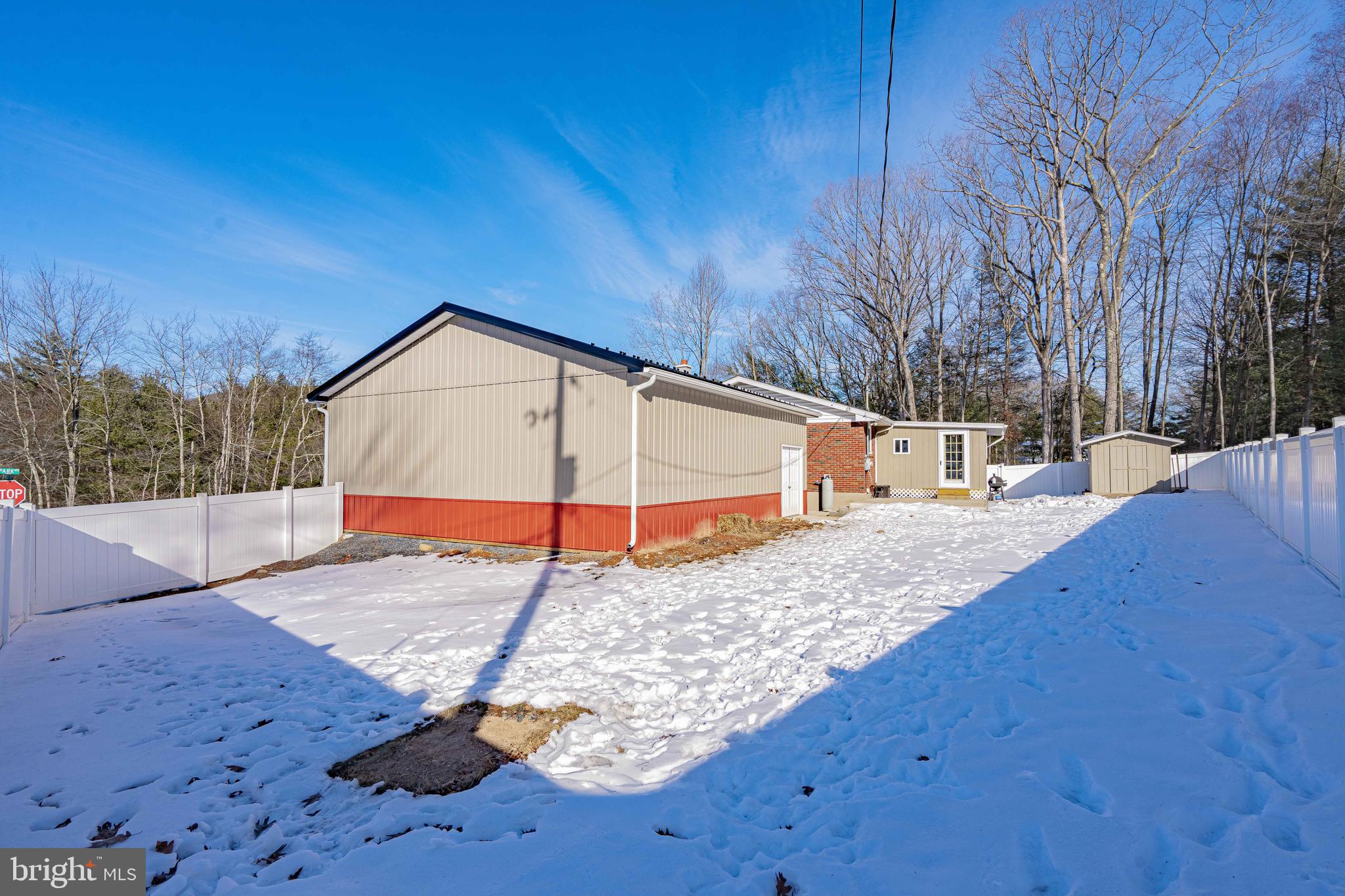 HAUTO VALLEY ESTATES - Residential