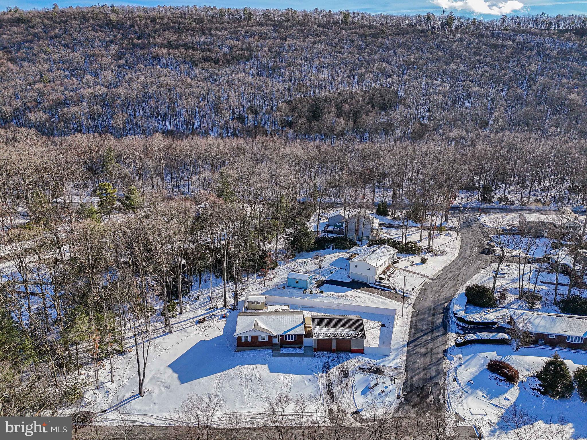 HAUTO VALLEY ESTATES - Residential