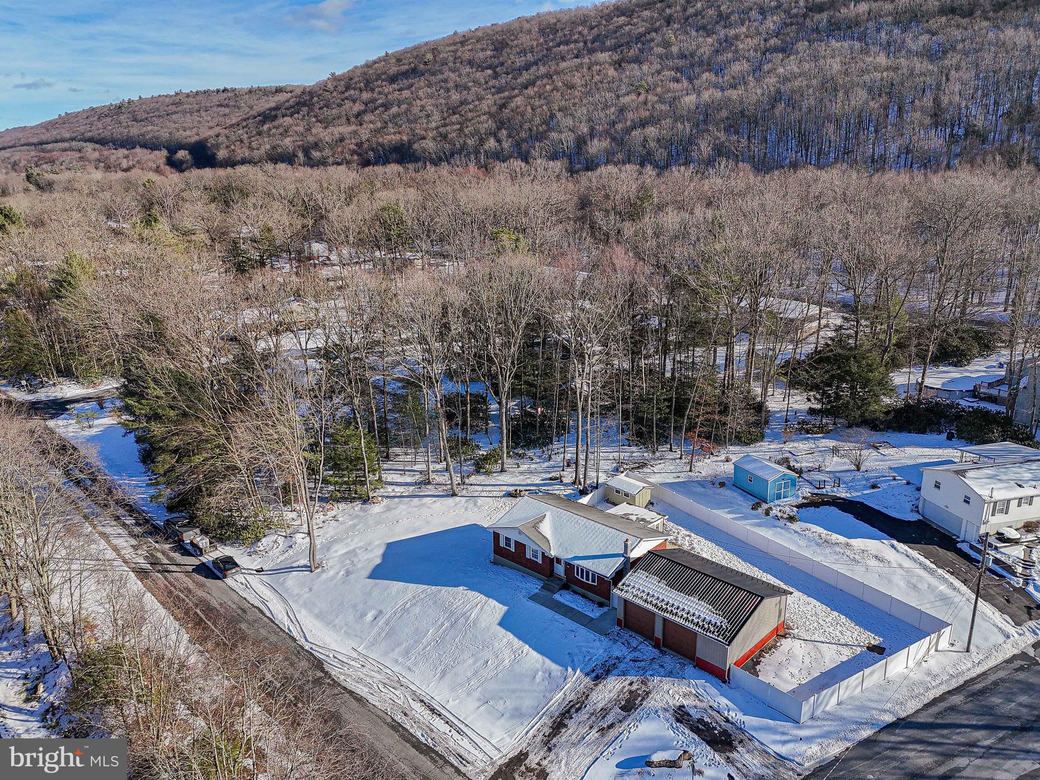 HAUTO VALLEY ESTATES - Residential