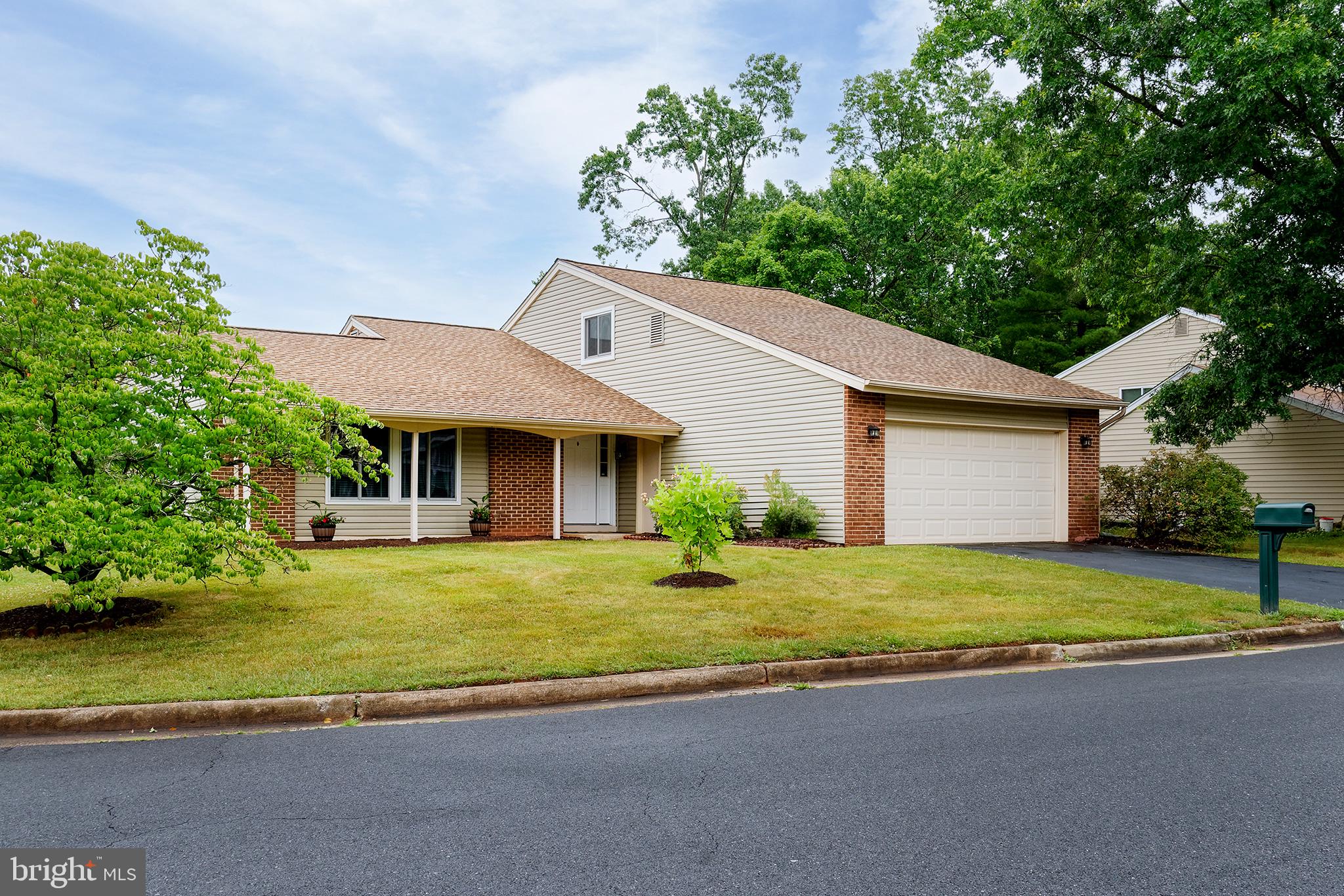 SUGARLAND RUN - Residential