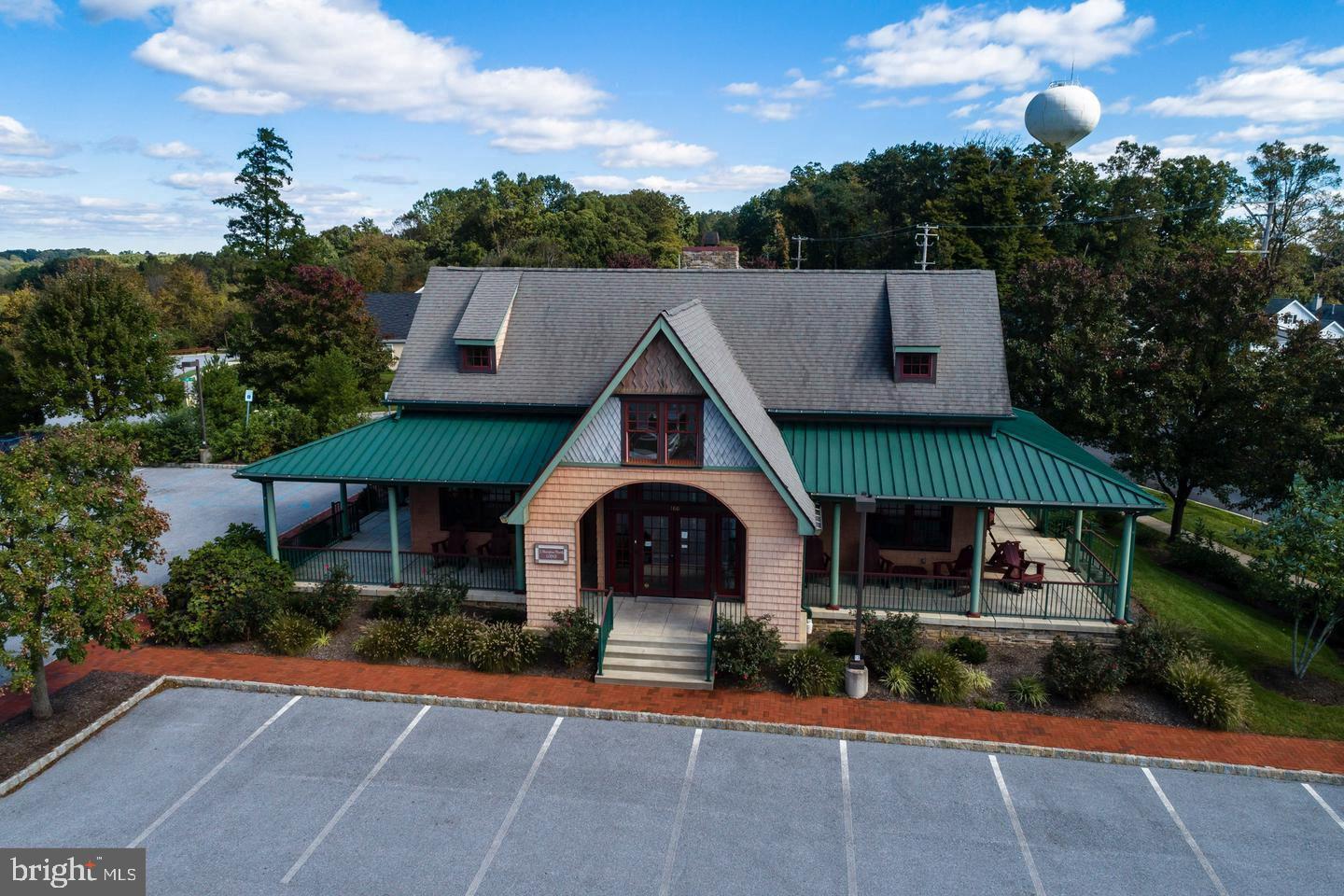 VILLAGES AT HILLVIEW - Residential