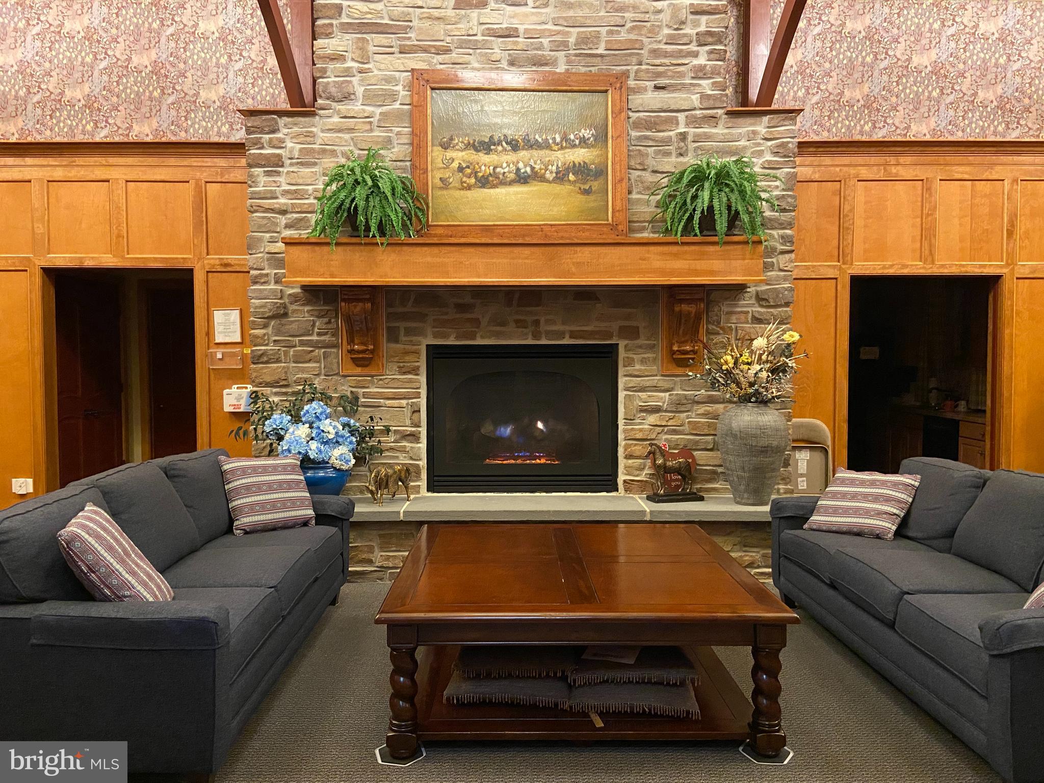 VILLAGES AT HILLVIEW - Residential