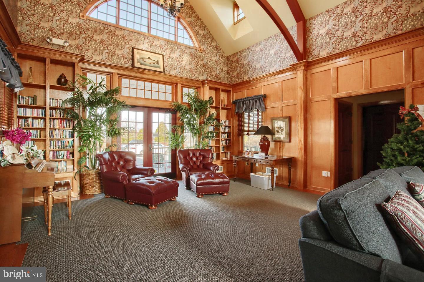 VILLAGES AT HILLVIEW - Residential