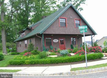 VILLAGES AT HILLVIEW - Residential